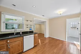 3304 Piper Ln, Alexandria, VA 22306 - Photo 11