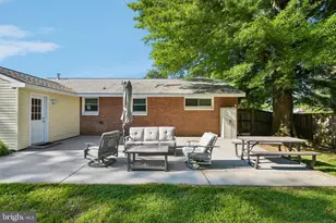 3304 Piper Ln, Alexandria, VA 22306 - Photo 33