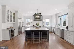 303 Salsbury Ln NW, Vienna, VA 22180 - Photo 21