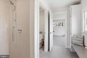 303 Salsbury Ln NW, Vienna, VA 22180 - Photo 57