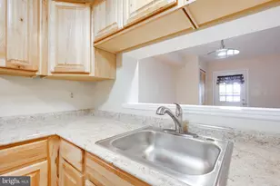 5981 Havener House Way, Centreville, VA 20120 - Photo 11