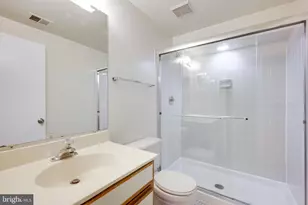 5981 Havener House Way, Centreville, VA 20120 - Photo 25