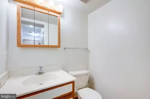 5981 Havener House Way, Centreville, VA 20120 - Photo 13