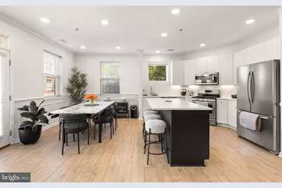 9486 Virginia Center Boulevard #2, Vienna, VA 22181 - Photo 1