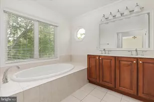 2898 Gretna Pl, Vienna, VA 22181 - Photo 33