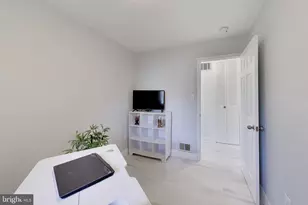 5510 Eastbourne Dr, Springfield, VA 22151 - Photo 29
