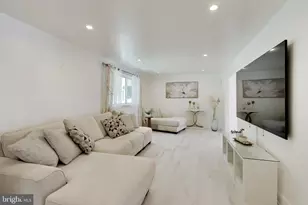 5510 Eastbourne Dr, Springfield, VA 22151 - Photo 5