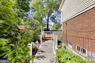 5510 Eastbourne Dr, Springfield, VA 22151 - Photo 39