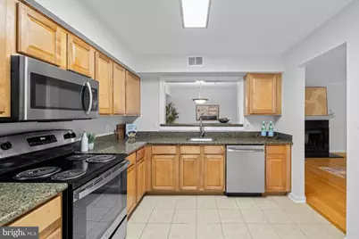 3179 Summit Square Drive #2-C4, Oakton, VA 22124 - Photo 13