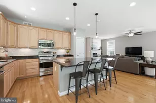 9805 Amsterdam St, Lorton, VA 22079 - Photo 19