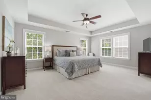 9805 Amsterdam St, Lorton, VA 22079 - Photo 25