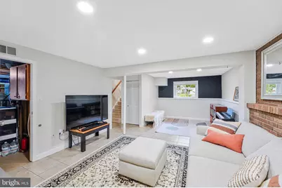 12617 Glenbrooke Woods Drive, Herndon, VA 20171 - Photo 17