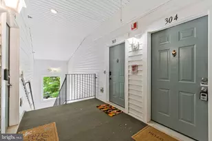 12729 Fair Crest Ct, Fairfax, VA 22033 - Photo 29