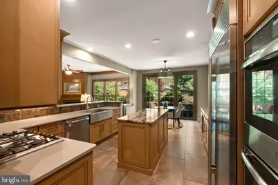 6264 Kingfisher Lane, Alexandria, VA 22312 - Photo 11