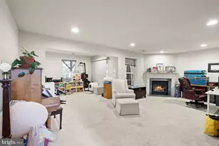 12922 Starters Ln, Fairfax, VA 22033 - Photo 33
