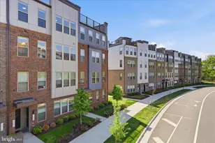 13600 Innovation Station Loop, Herndon, VA 20171 - Photo 3