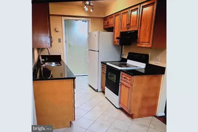 2226 Castle Rock Square #1B, Reston, VA 20191 - Photo 5