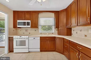 4501 Lantern Pl, Alexandria, VA 22306 - Photo 13