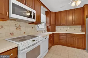4501 Lantern Pl, Alexandria, VA 22306 - Photo 11