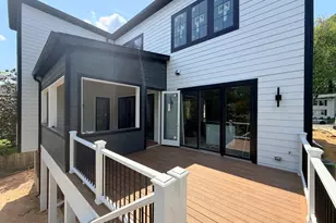 1110 Hillcrest Dr SW, Vienna, VA 22180 - Photo 5
