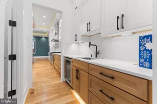 1835 Pimmit Dr, Falls Church, VA 22043 - Photo 29