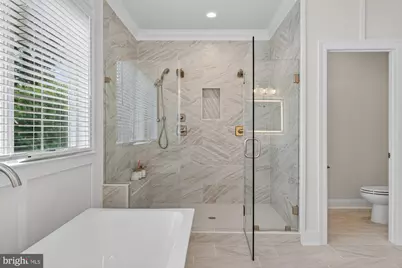 8904 Higdon Drive, Vienna, VA 22182 - Photo 27