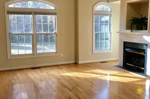8904 Ashgrove House Ln, Vienna, VA 22182 - Photo 5