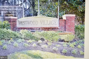 8904 Ashgrove House Ln, Vienna, VA 22182 - Photo 23