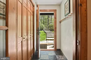 9126 Potomac Ridge Rd, Great Falls, VA 22066 - Photo 33
