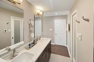 13905 Deviar Dr, Centreville, VA 20120 - Photo 31