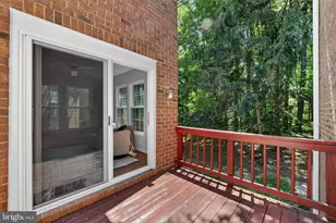 1409 Park Garden Ln, Reston, VA 20194 - Photo 15