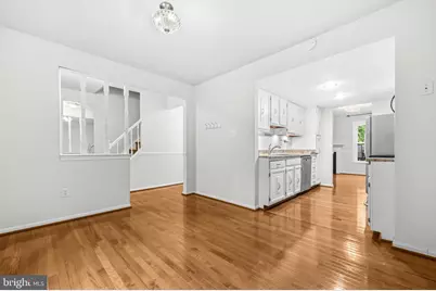 6279 Kerrydale Drive, Springfield, VA 22152 - Photo 9
