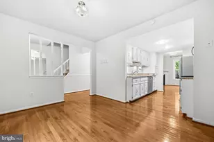 6279 Kerrydale Dr, Springfield, VA 22152 - Photo 9