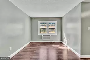 2237 Farrington Ave, Alexandria, VA 22303 - Photo 3