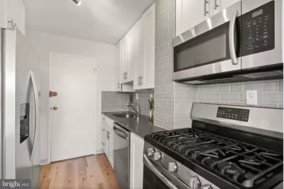 6621 Wakefield Drive #913, Alexandria, VA 22307 - Photo 17