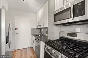 6621 Wakefield Dr, Alexandria, VA 22307 - Photo 17