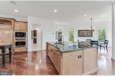 9113 Dara Lane, Great Falls, VA 22066 - Photo 19