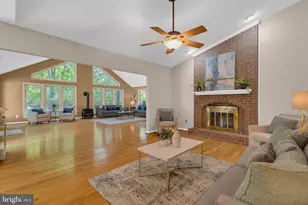 6762 Bronze Post Rd, Centreville, VA 20121 - Photo 19