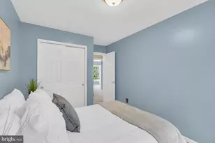 6762 Bronze Post Rd, Centreville, VA 20121 - Photo 37