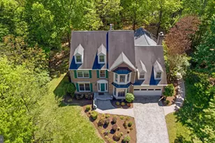 6762 Bronze Post Rd, Centreville, VA 20121 - Photo 5
