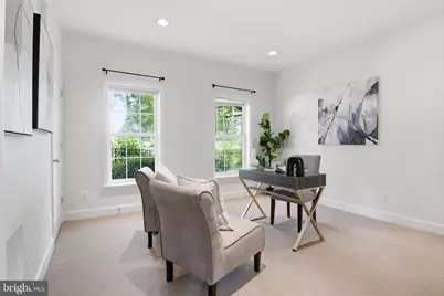 2409 Huntington Park Drive, Alexandria, VA 22303 - Photo 3