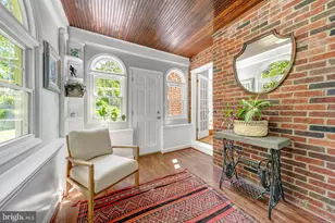 3911 Maury Pl, Alexandria, VA 22309 - Photo 7