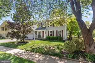 13338 Point Rider Ln, Herndon, VA 20171 - Photo 1