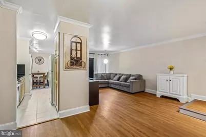 11256 Chestnut Grove Square, Reston, VA 20190 - Photo 3