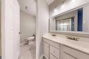 5105 Kenside Ct, Annandale, VA 22003 - Photo 19