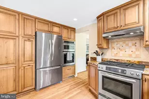 4212 Pickering Pl, Alexandria, VA 22309 - Photo 11
