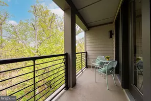 1669 Bandit Loop, Reston, VA 20190 - Photo 3