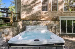3121 Trenholm Dr, Oakton, VA 22124 - Photo 77