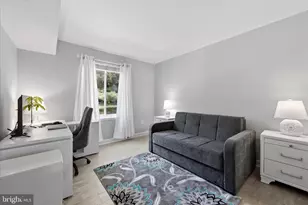 9731 Kings Crown Ct, Fairfax, VA 22031 - Photo 17
