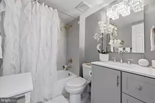 9731 Kings Crown Ct, Fairfax, VA 22031 - Photo 19